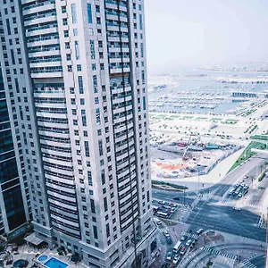 Gorgeous And Sea Views From A High-rise شقة فندقية